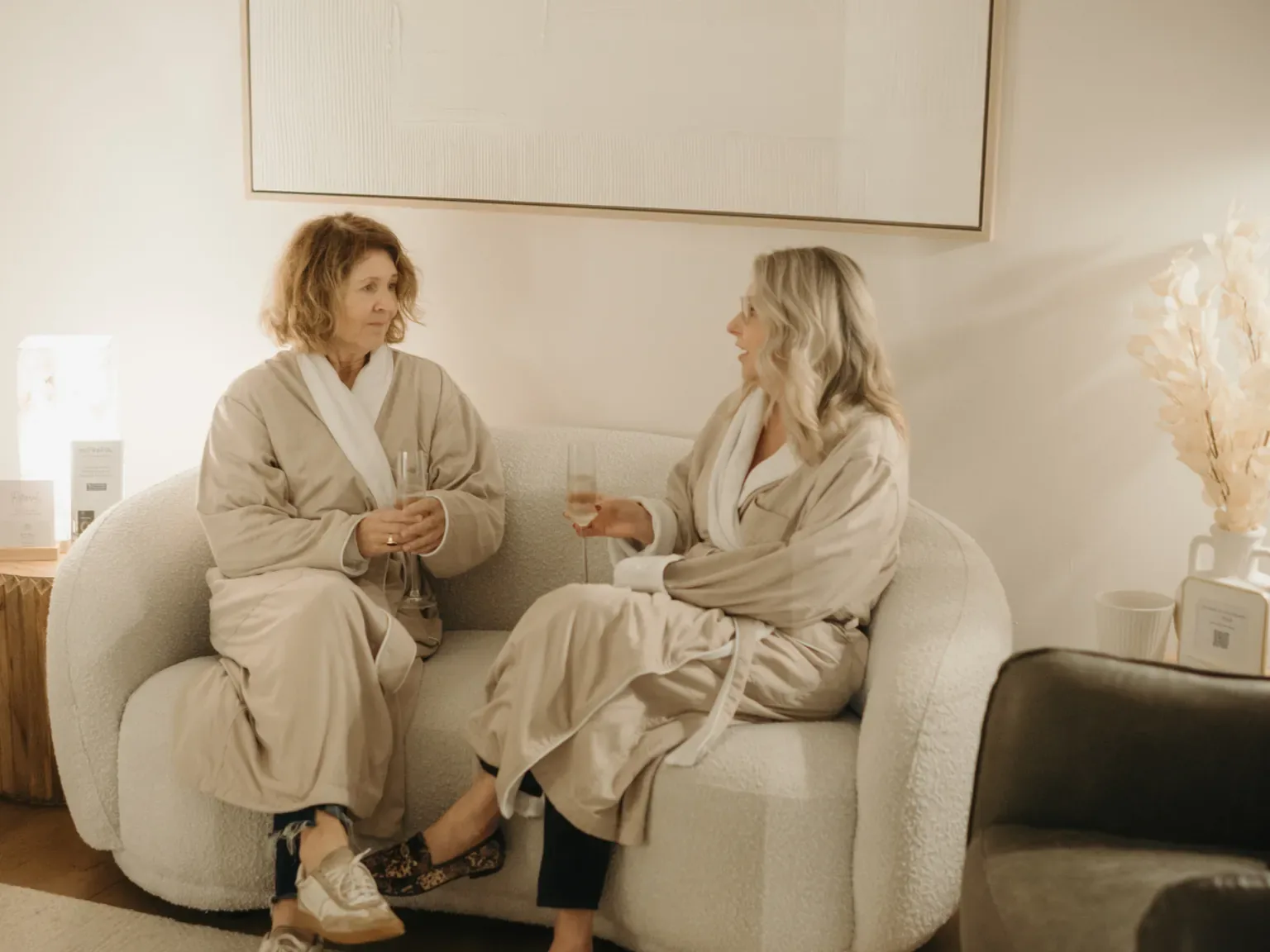 Two clients relaxing together at Oak Haus